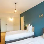 Grosse Traumwohnung Mit Garten - Ideal Fuer Gruppen Und Laengere Aufenthalte *