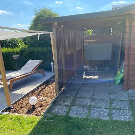 Grosse Traumwohnung Mit Garten شقة Reppenstedt