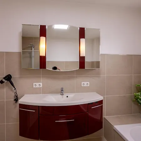 شقة Grosse Traumwohnung Mit Garten Reppenstedt