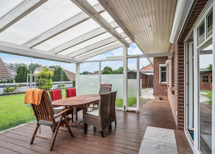 Grosse Traumwohnung Mit Garten *