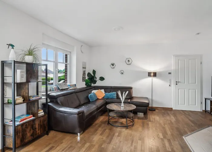 Grosse Traumwohnung Mit Garten *