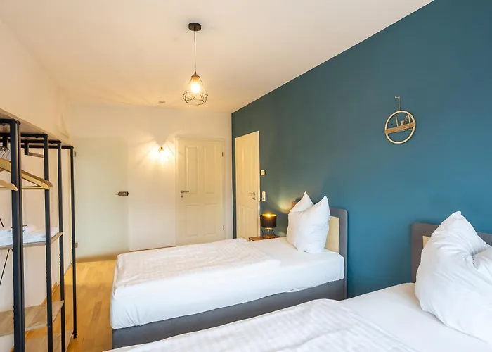 Grosse Traumwohnung Mit Garten *