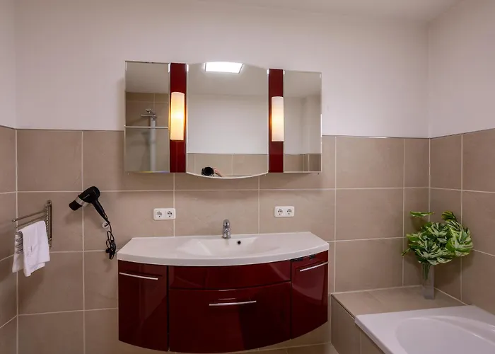 Апартаменты Grosse Traumwohnung Mit Garten Reppenstedt